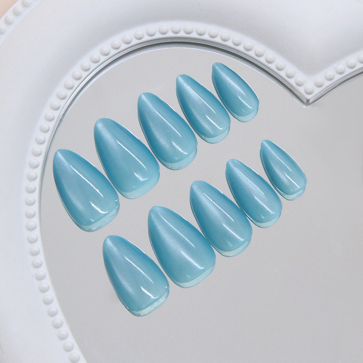 Ocean Breeze Elegant Medium Almond Shaped Glossy Sky Blue Press On Nail Set with Stunning High Shine Finish
