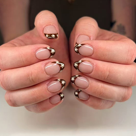 Elegant Floral Delight Short Oval Translucent Beige with Brown and White Flower Tip Design Press On Nail Set