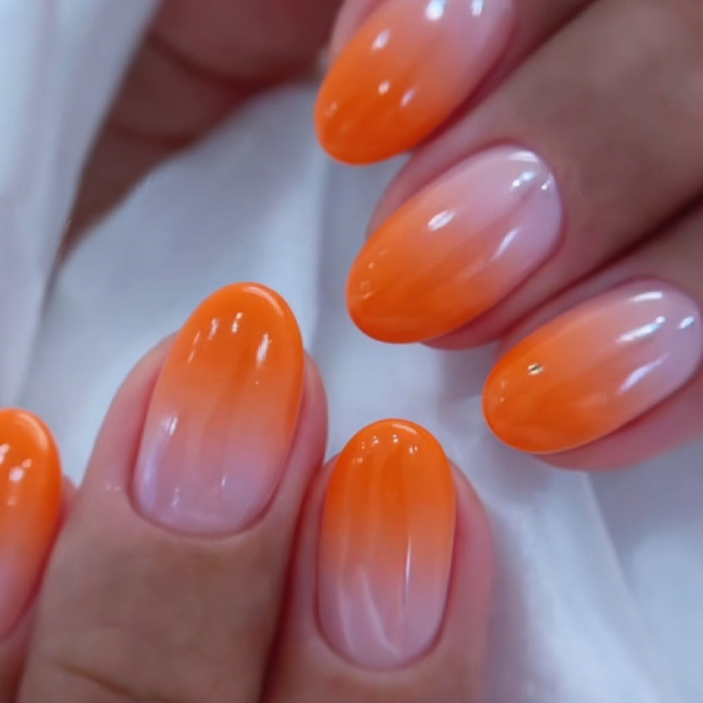 Summer Sunset Dream Short Oval Ombre Orange Nail Press Set with Glossy Finish