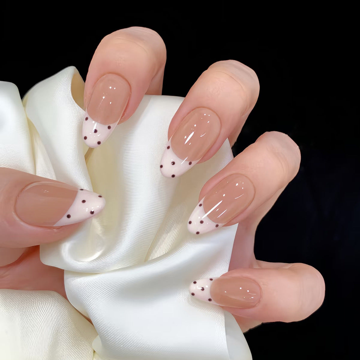Elegant Dance Medium Oval Pink and White Polka Dot Nail Set