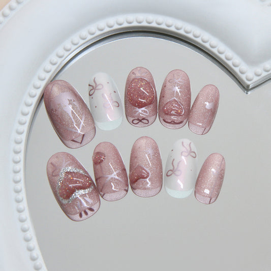 Romantic Dream Nail Set in Medium Oval Pink with Sparkling Heart Accent