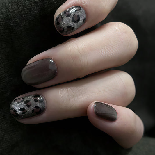 Wild Safari Short Square Dark Glittery Nail Set