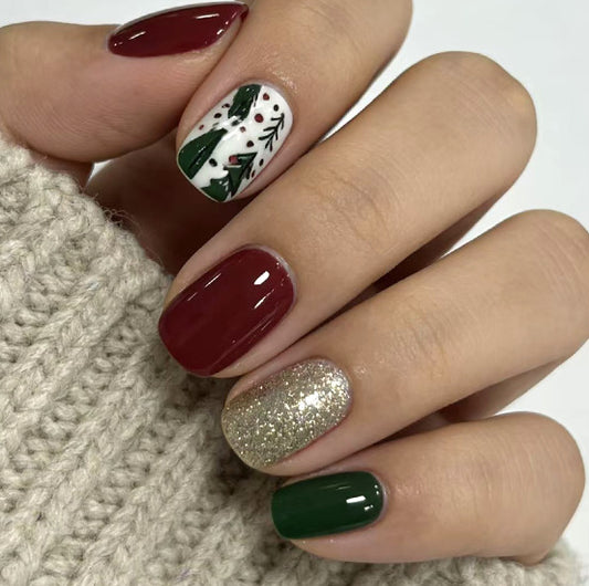 Festive Elegance Glossy Short Square Emerald Red and Sparkling Gold with Holiday-Themed Design Press On Nail Set