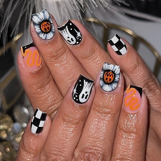 Spooky Style Short Square Black and White Ghost Design Press on Nail Set