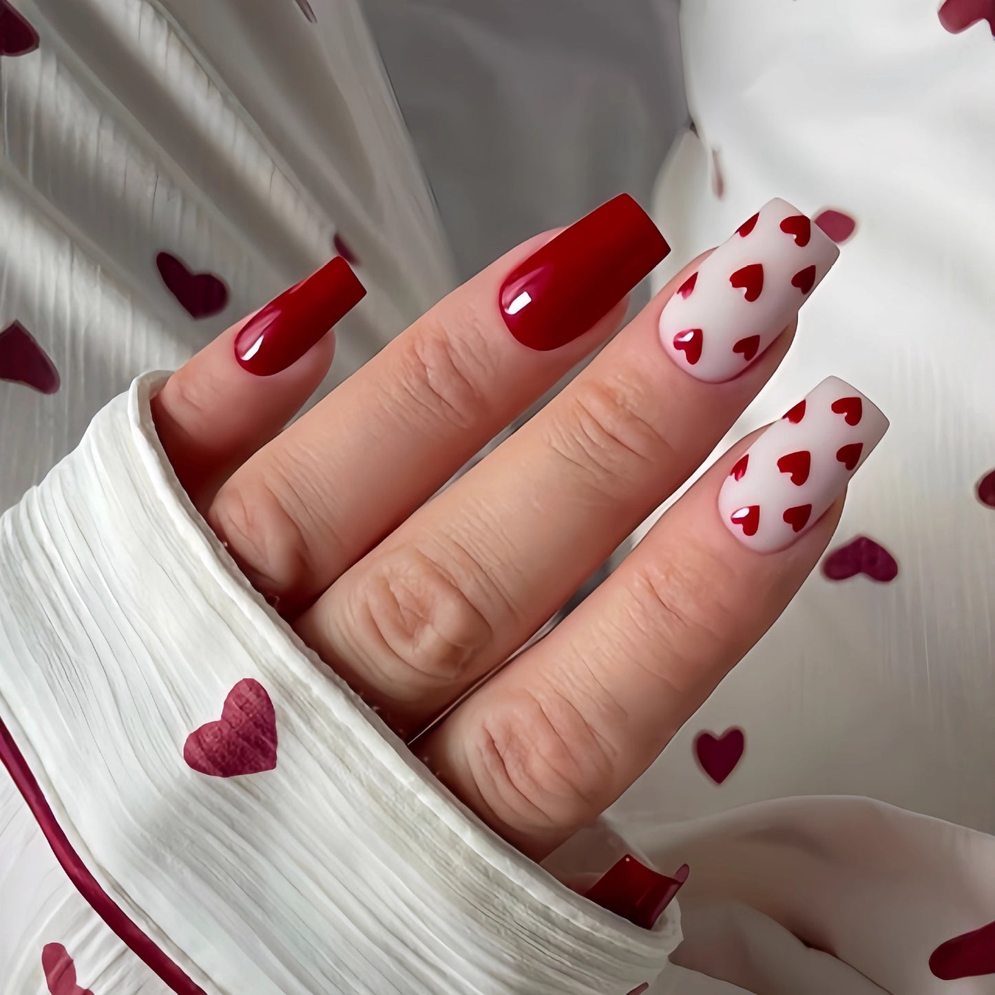 Romantic Heartfelt Medium Square Red with Charming Heart Pattern Press On Nail Set