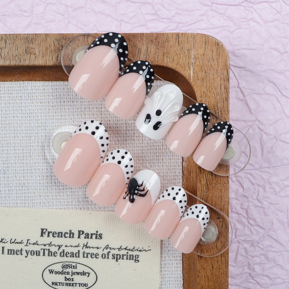 Spooky Chic Medium Oval Light Pink with Cute Ghost and Spider Design Press On Nail Set