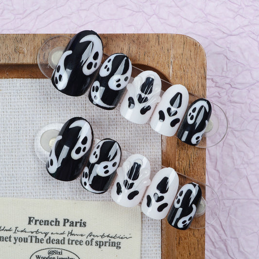 Spooky Ghostly Short Oval Black and White Nail Set