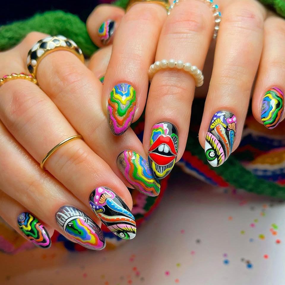 Artistic Vibes Medium Almond Multicolor with Unique Abstract Design Nail Set