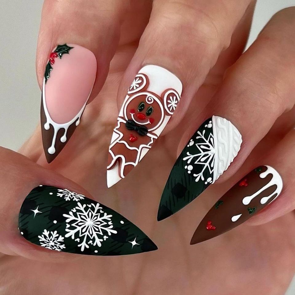 Gingerbread Delight Long Stiletto Green Red and White Festive Holiday Nail Art Set