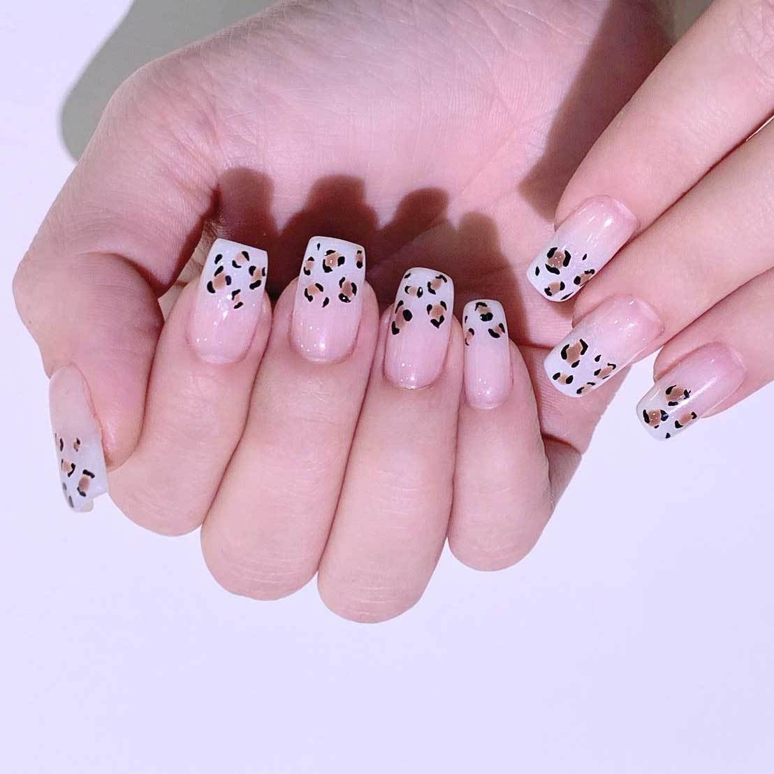 Wild Safari Medium Square White with Leopard Print Nail Press Set