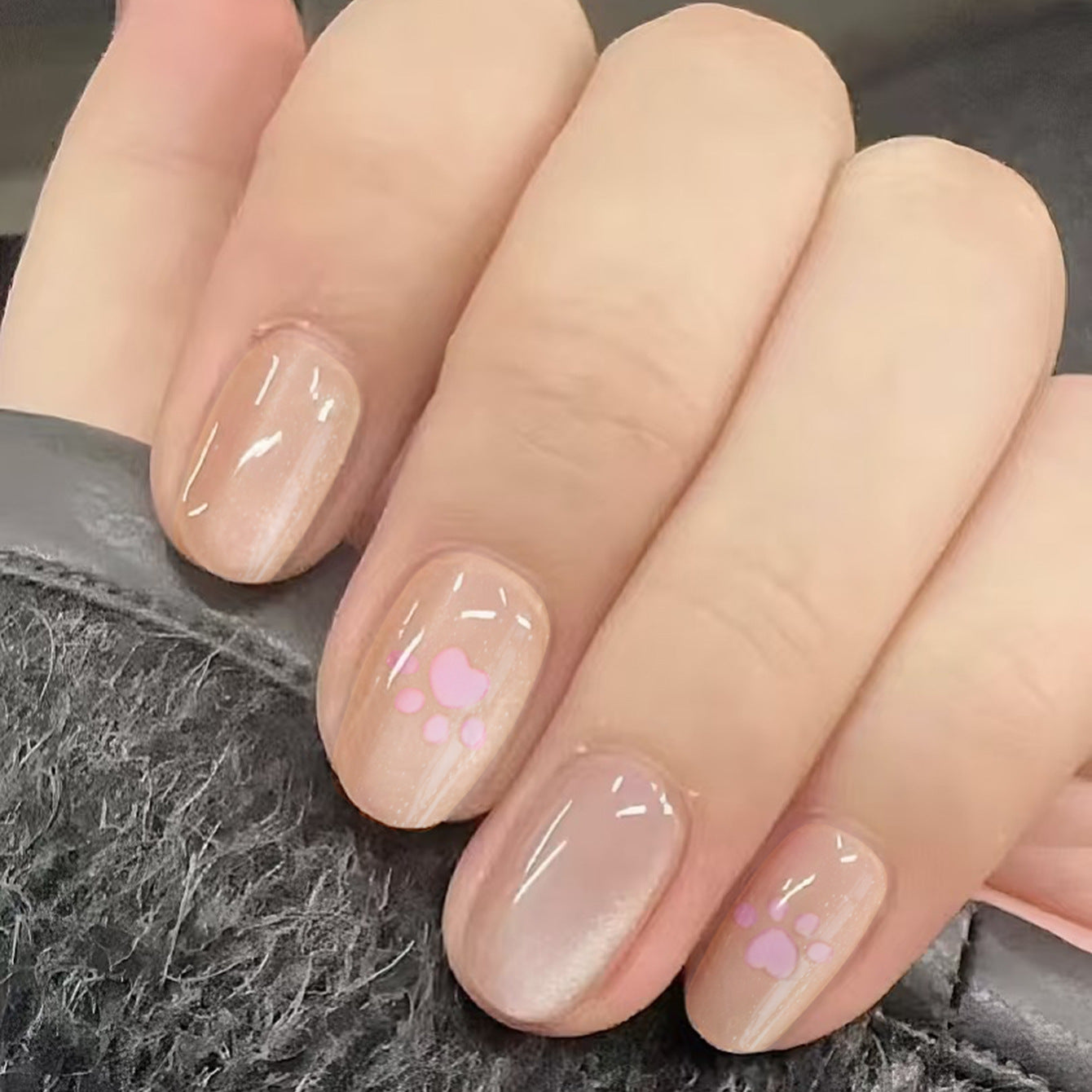 Charming Pet Lovers Press On Nail Set Medium Round Glittery Soft Beige with Cute Heart and Paw Prints