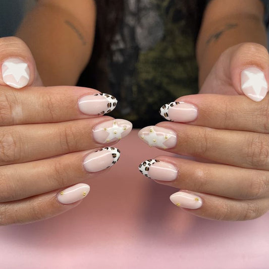 Glamorous Garden Medium Almond Pink with Chic Star and Leopard Design