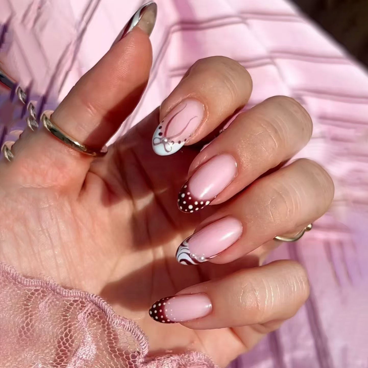 Sweet Treat Delight Long Oval Pink and Chocolate Ombre with Delicate Floral Accents Press-On Nail Set