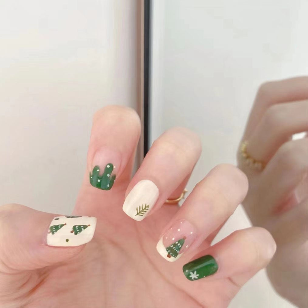 Festive Green Medium Square Press On Nail Set Featuring Holiday-Themed Designs