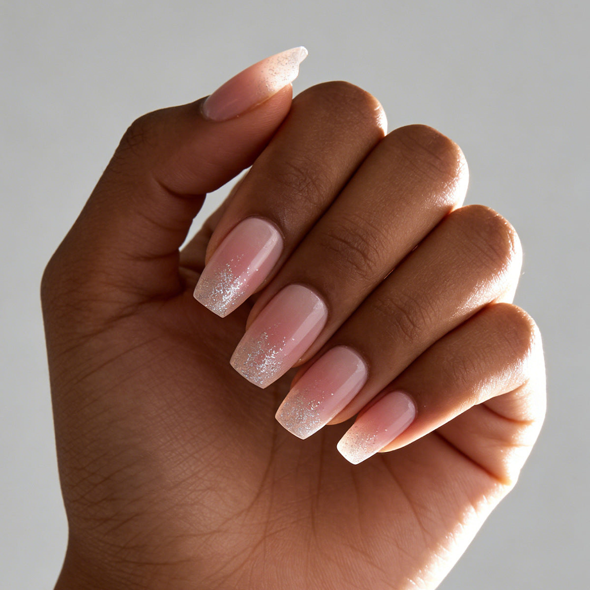 Glamorous Elegance Medium Square Transparent with Glitter Ombre Press on Nail Set