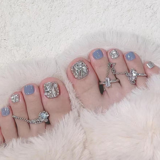 Chic Glamour Short Square Blue Press On Nail Set with Sparkling Gemstone Accents