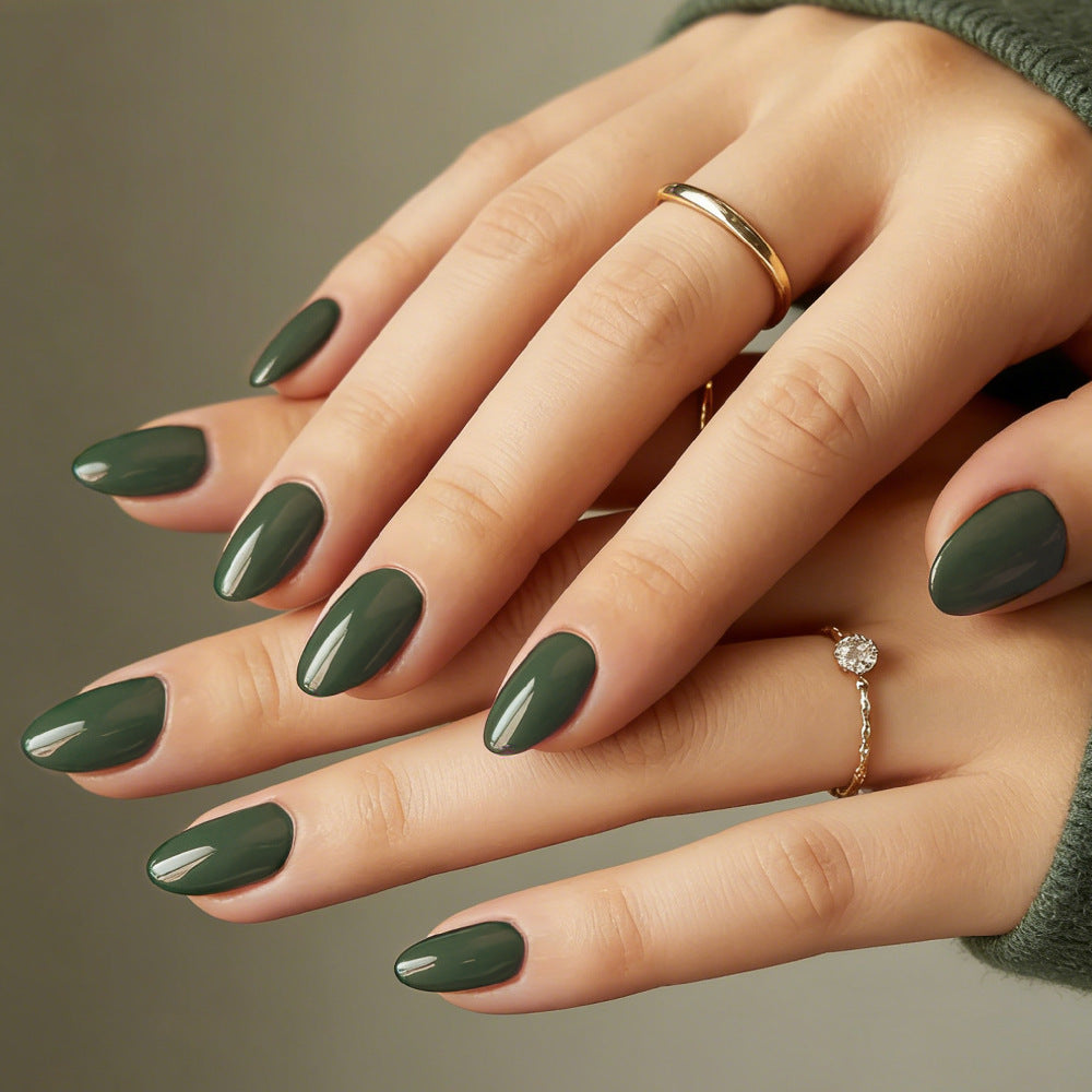 Enchanted Forest Elegant Short Oval Shaped Deep Green High Gloss Press On Nail Set