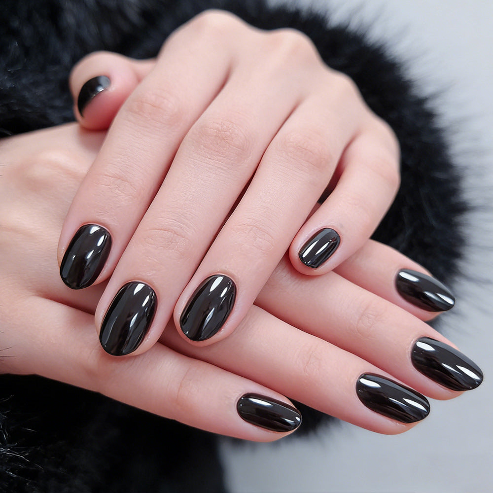 Gothic Elegance Short Oval Black Press-On Nail Set with High Gloss Finish