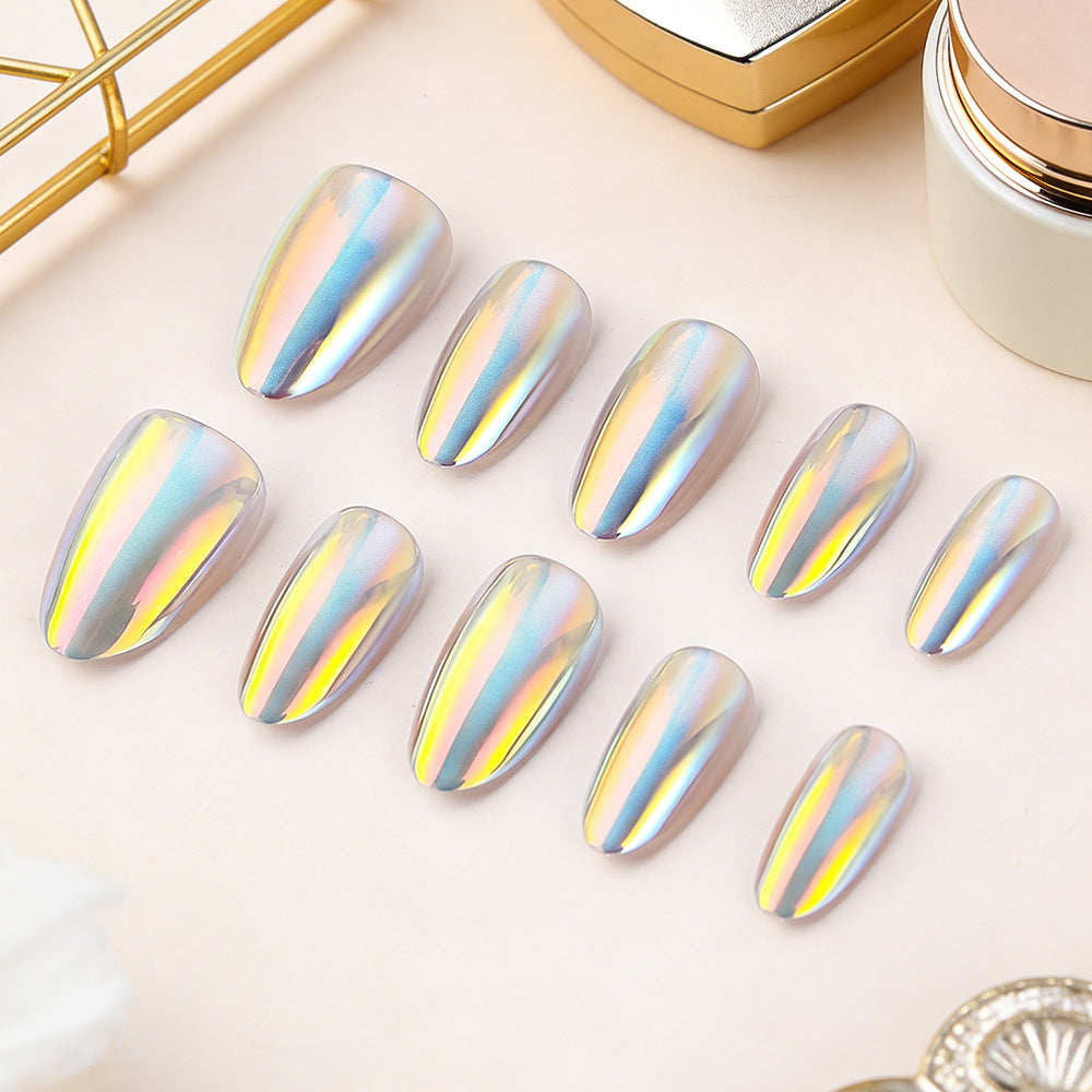 Mystical Radiance Short Almond Shaped Iridescent Nail Set with Luminous Finish