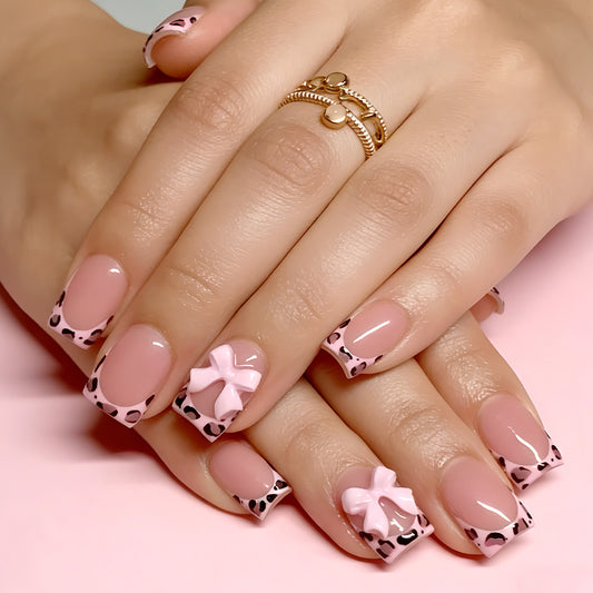 Chic Leopard Pattern Short Square Elegant Bow Press On Nail Set