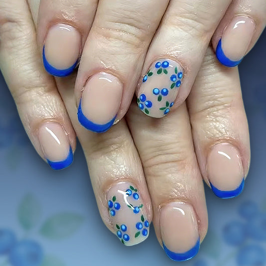 Floral Bliss Short Oval Blue Tip Nail Set with Charming Floral Accents