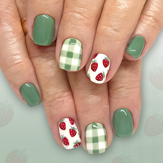Fresh Strawberry Delight Short Square Green with Gingham Accents Nail Set