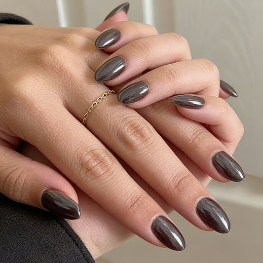 Gothic Glamour Short Oval Shaped Charcoal Press On Nail Set with High Gloss Finish