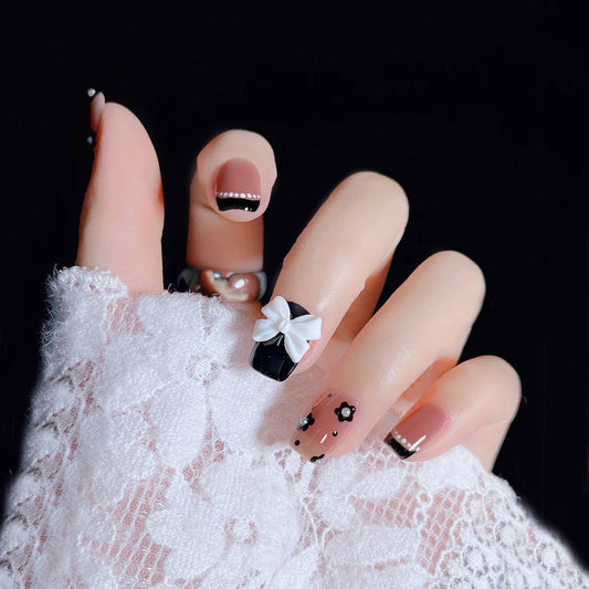 Elegant Evening Affair Short Round Black and Beige Press On Nail Set with Bow Accents