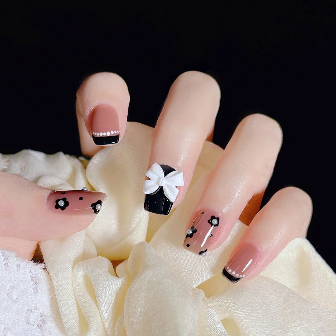 Elegant Chic Short Round Black Pink Press On Nail Set with 3D Bow Accent