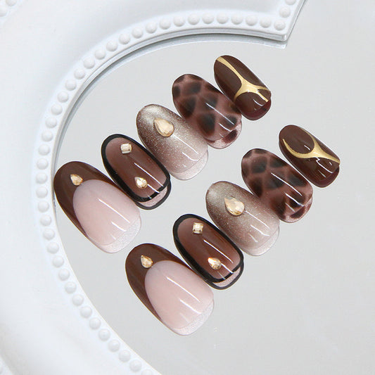 Autumn Elegance Medium Oval Brown Gradient with Gold Accents Press On Nail Set