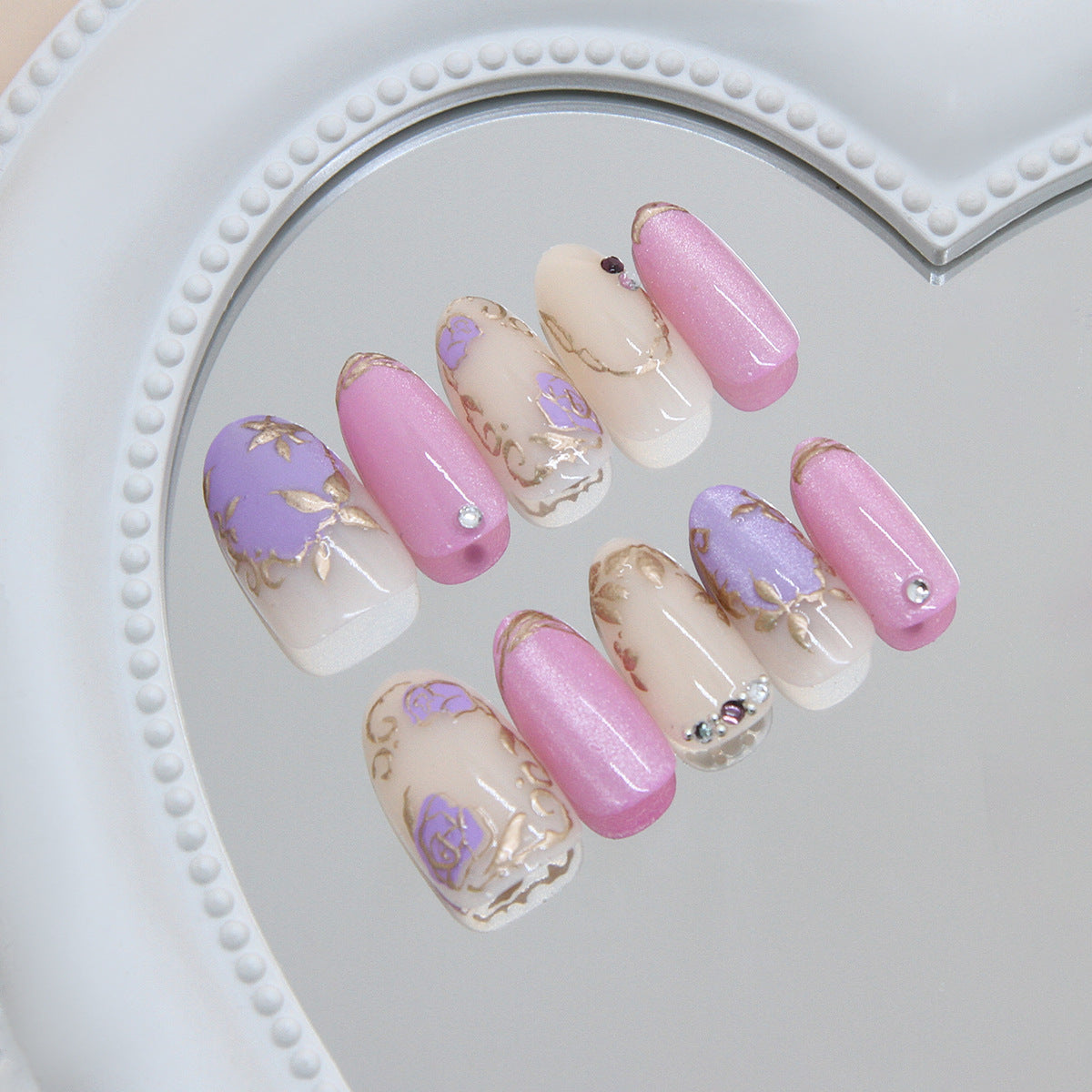 Enchanting Floral Design Medium Oval Pink with Sparkling Accents Press-On Nail Set