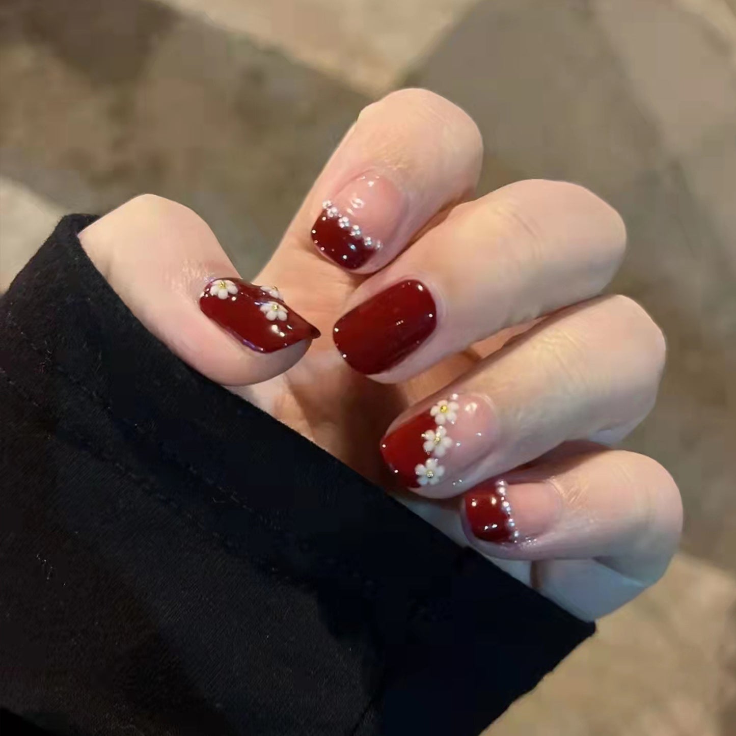 Elegant Evening Wear Short Round Burgundy Press On Nail Set with Floral Rhinestone Accents