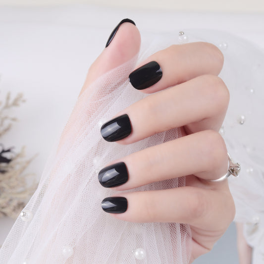 Elegant Evening Medium Squoval Solid Black Press On Nails with Glossy Finish