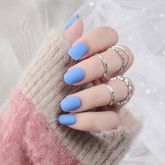Elegant Sky Blue Matte Short-Length Round-Shaped Press On Nail Set with Easy Application Feature