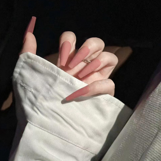 Chic Elegance Long Stiletto Matte Peach Press-On Nails with Seamless Finish