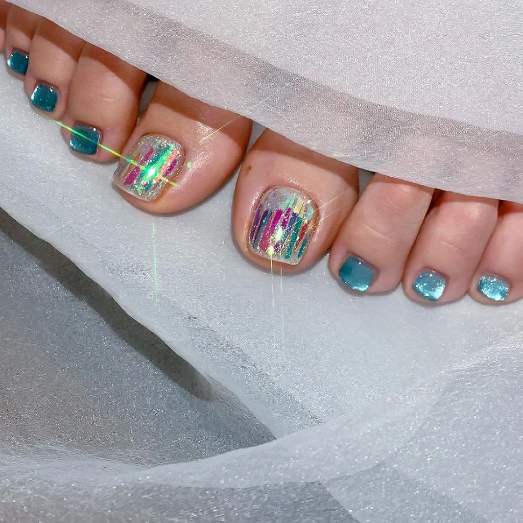 Strong Frienships Glitter Blue Press On Toenails