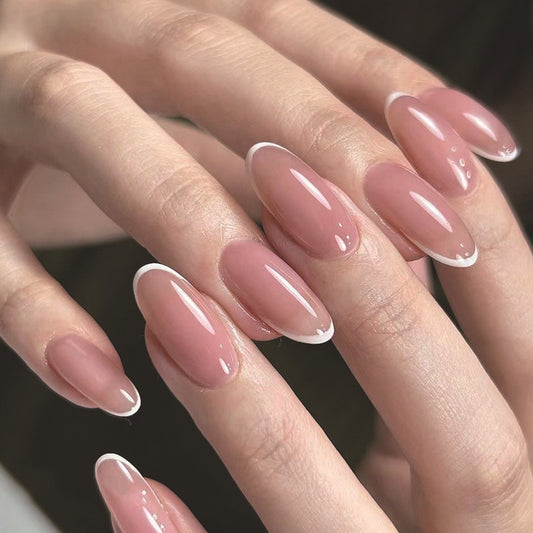 It's Giving Medium Oval White French Tips Press On Nails