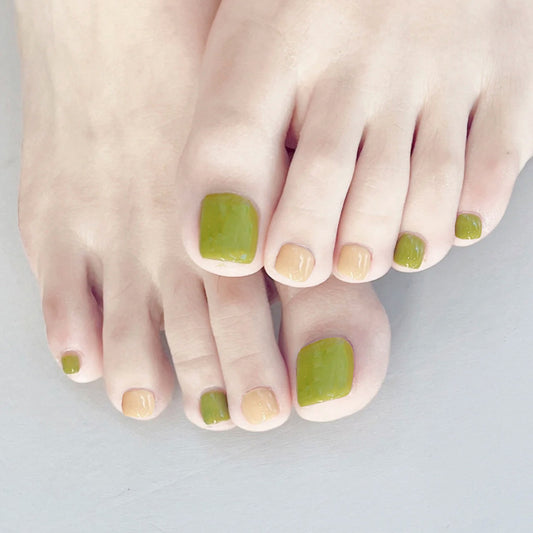 Want It All Summer Green Press On Toenails