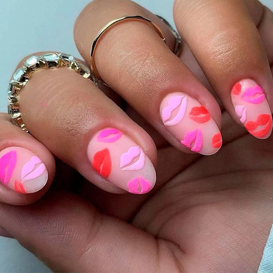 Summer Flirt Short Oval Pink Press-On Nails with Bold Lip Accents