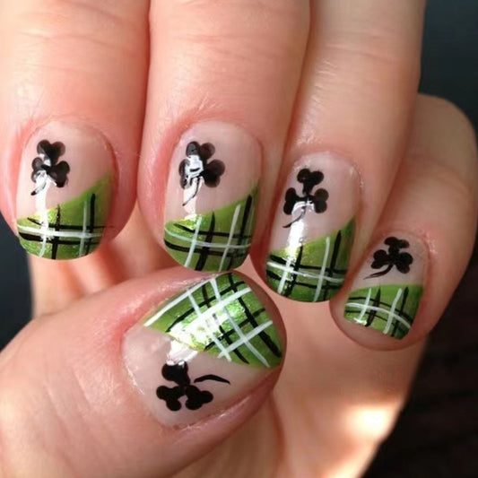 Emerald Irish Short Round Transparent Press-On Nails with Plaid Pattern and Clover Accents