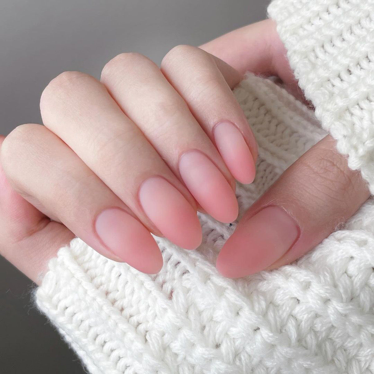 Cozy Cashmere Medium Oval Beige Press-On Nails with Matte Finish
