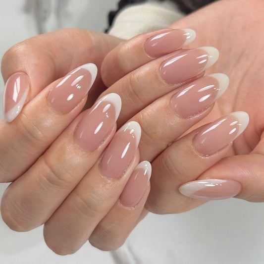Umami Mami Medium Oval White French Tips Press On Nails