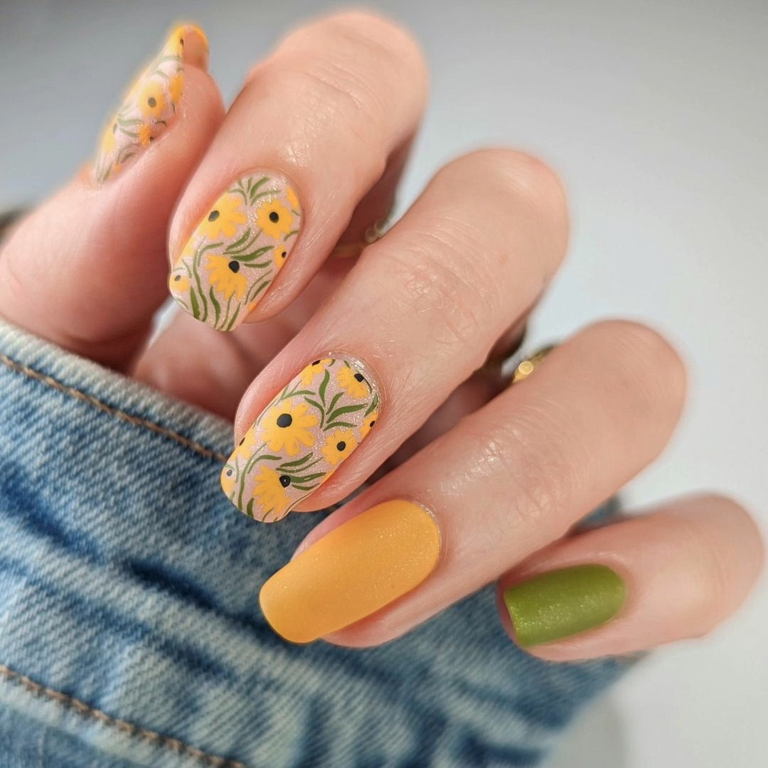 Baby Sunflowers Medium Squoval Yellow Spring Press On Nails