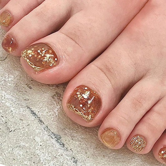 Golden Glamour Short Square Sparkling Gold Flake Press-On Toenails with Accent Glitter Detailing
