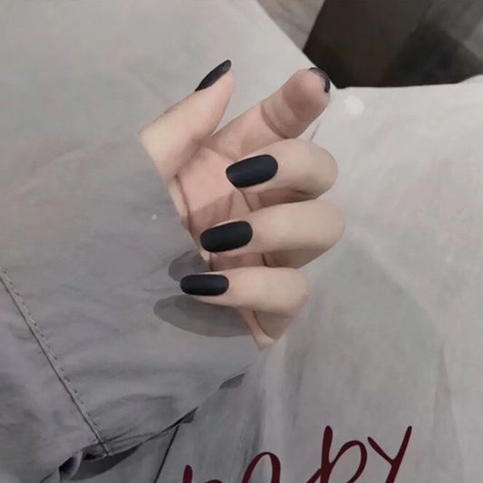 Dark Frosted Medium Squoval Black Everyday Press On Nails