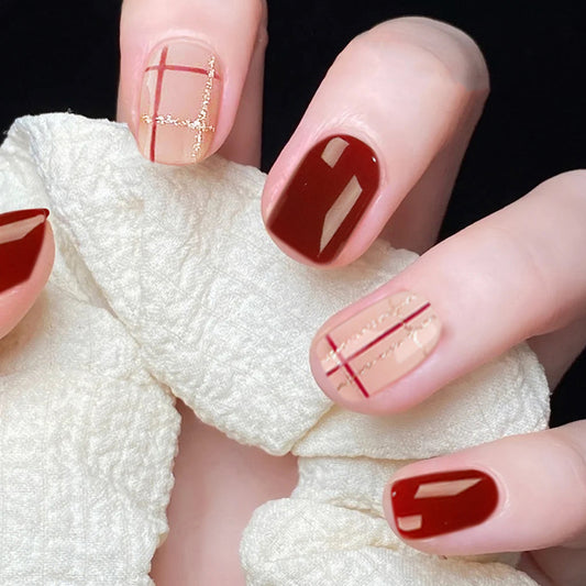 Unwrap Me Short Square Red Winter Press On Nails