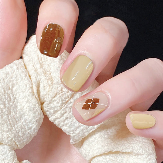 Knit Me Up Short Square Brown Winter Press On Nails