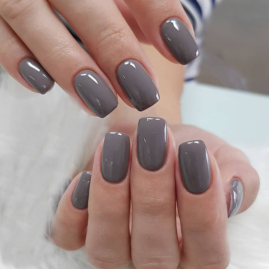Elegant Evening Medium Square Gray Glossy Finish Press on Nail Set for Chic Style