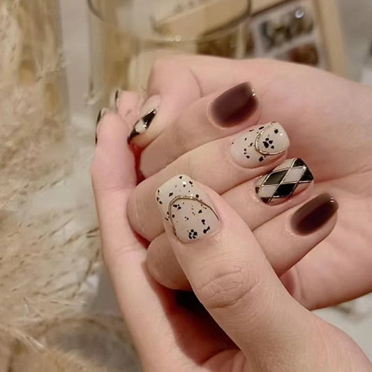 Trendsetting Latte Medium Square Espresso and Cream Press-On Nails with Geometric and Speckled Design