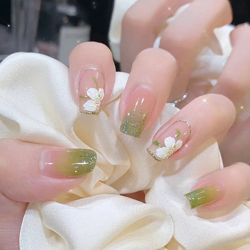 Looking For Flowers Medium Square Green Spring Press On Nails